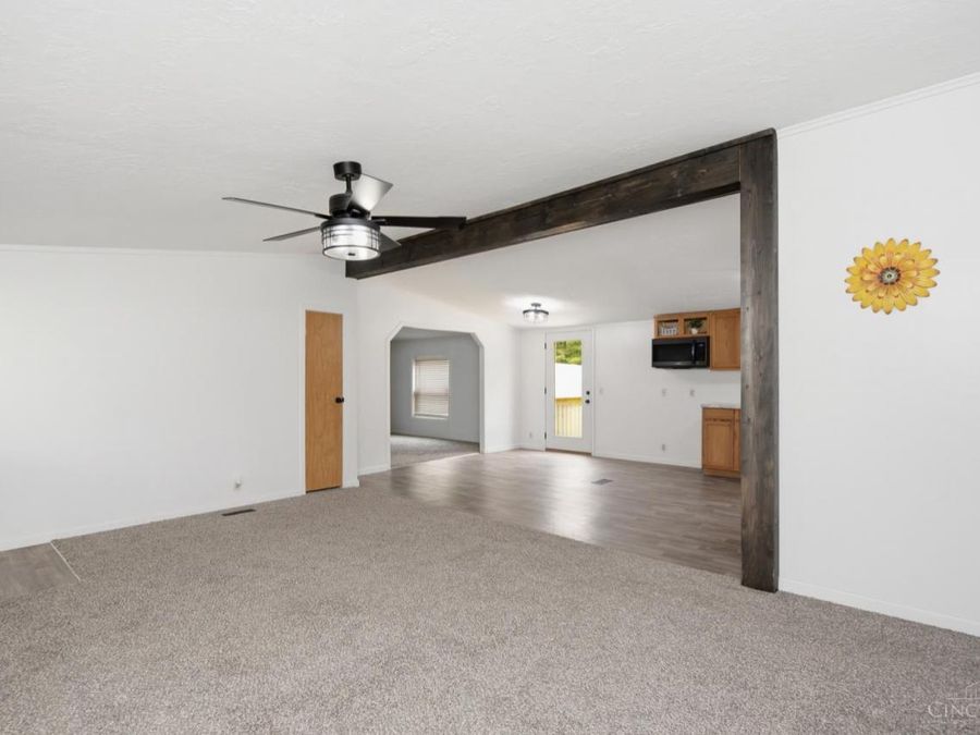 126 Dell Acres Drive, Georgetown, OH 45121 Photo 6