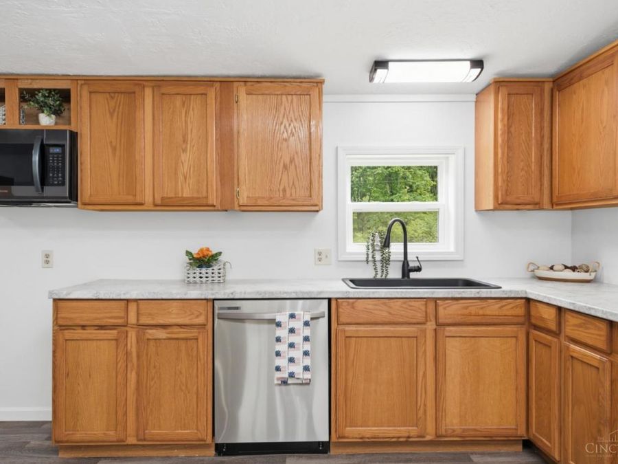 126 Dell Acres Drive, Georgetown, OH 45121 Photo 8