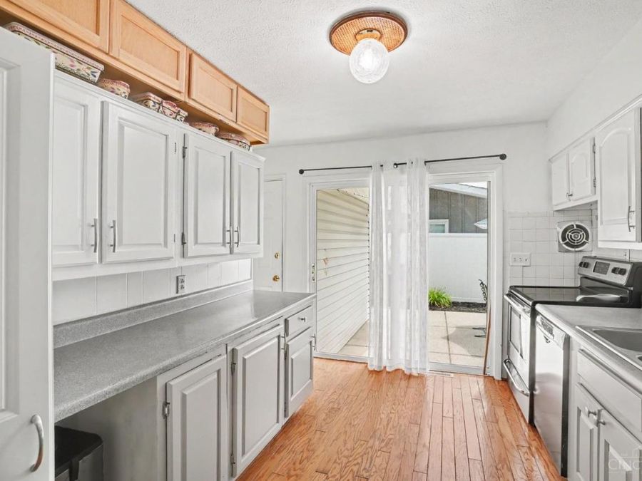 1607 Krylon Drive, Reading, OH 45215 Photo 9