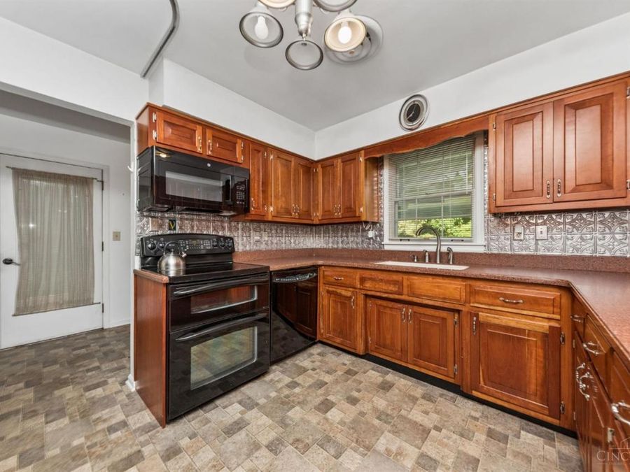 610 S High Street, Mount Orab, OH 45154 Photo 14