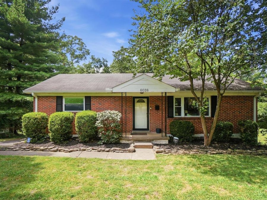 6038 Stanhill Court, Cincinnati, OH 45230 Photo 1