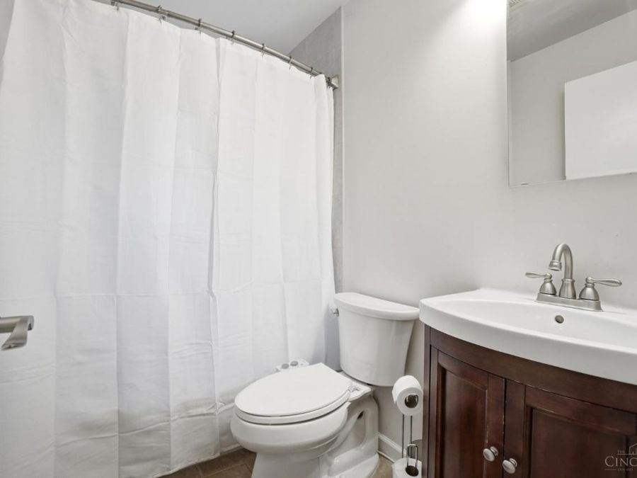 6038 Stanhill Court, Cincinnati, OH 45230 Photo 16