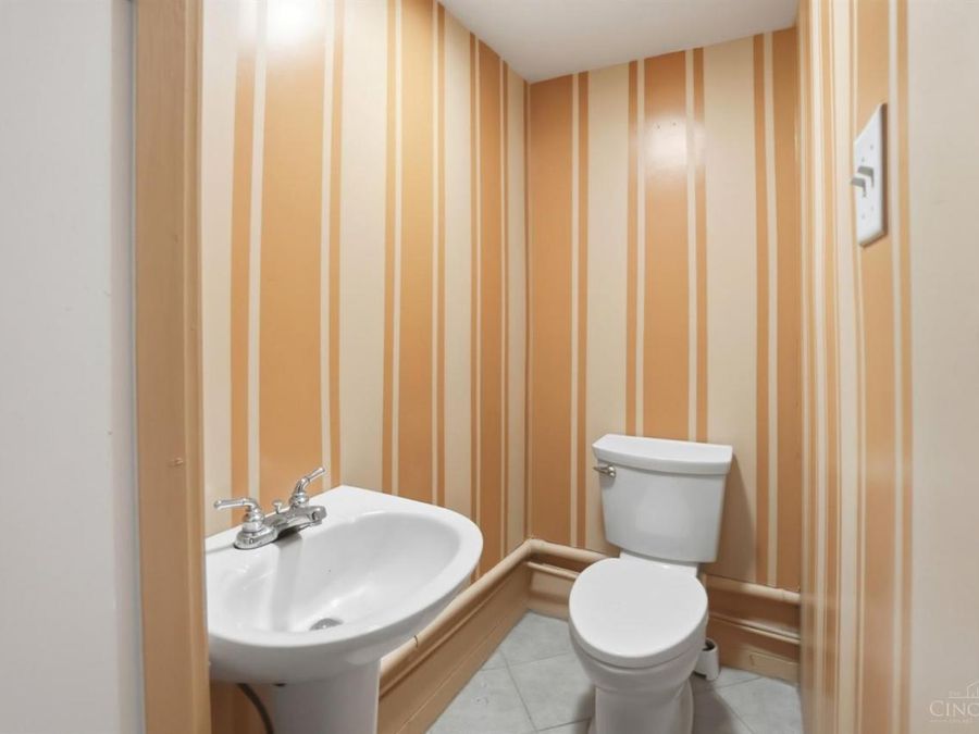 6038 Stanhill Court, Cincinnati, OH 45230 Photo 21