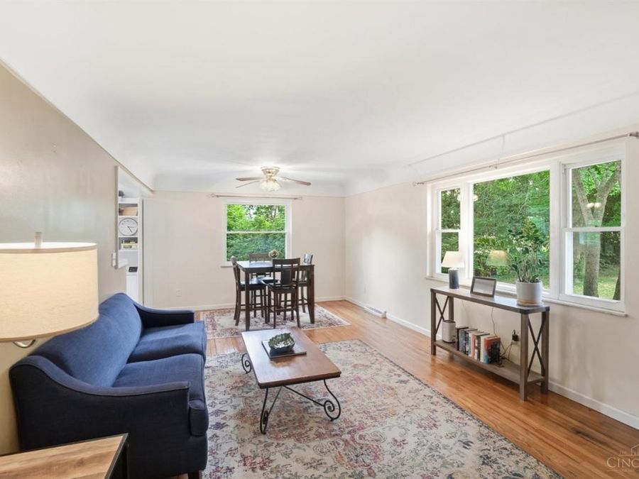 6038 Stanhill Court, Cincinnati, OH 45230 Photo 6