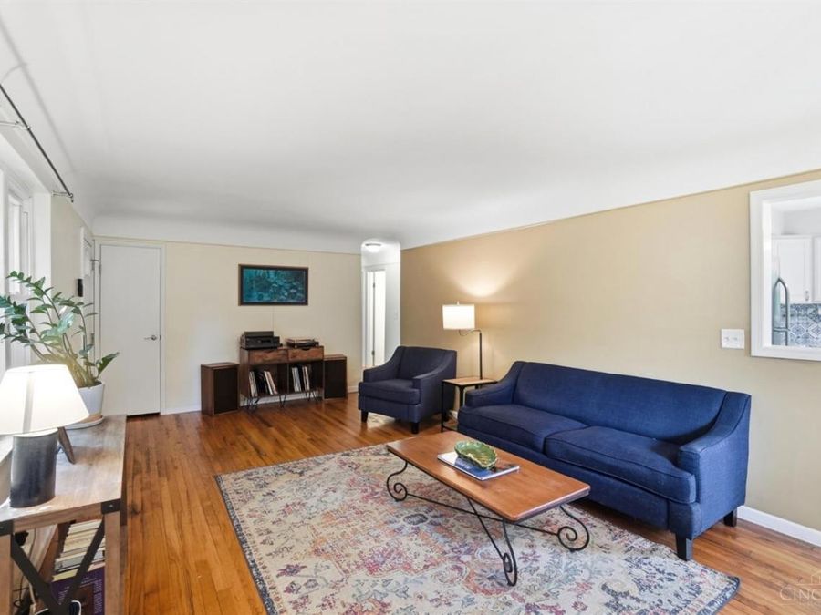 6038 Stanhill Court, Cincinnati, OH 45230 Photo 7
