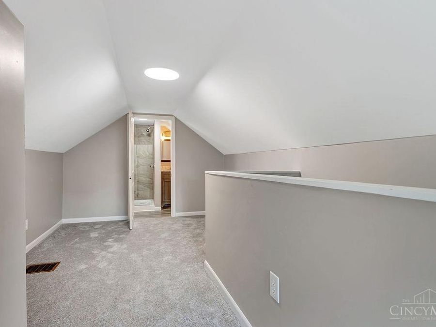 7873 Gail Drive, Deer Park, OH 45236 Photo 24