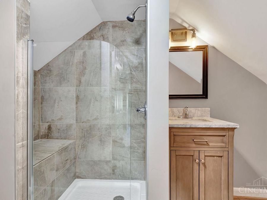 7873 Gail Drive, Deer Park, OH 45236 Photo 25