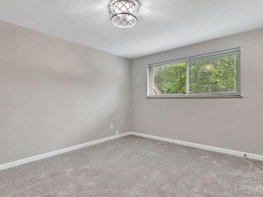 7873 Gail Drive, Deer Park, OH 45236 Photo 28