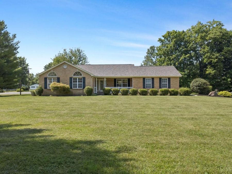 23 Stonybrook Drive, Georgetown, OH 45121 Photo 2