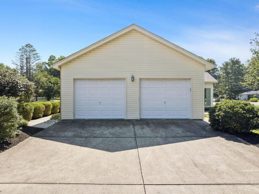23 Stonybrook Drive, Georgetown, OH 45121 Photo 35