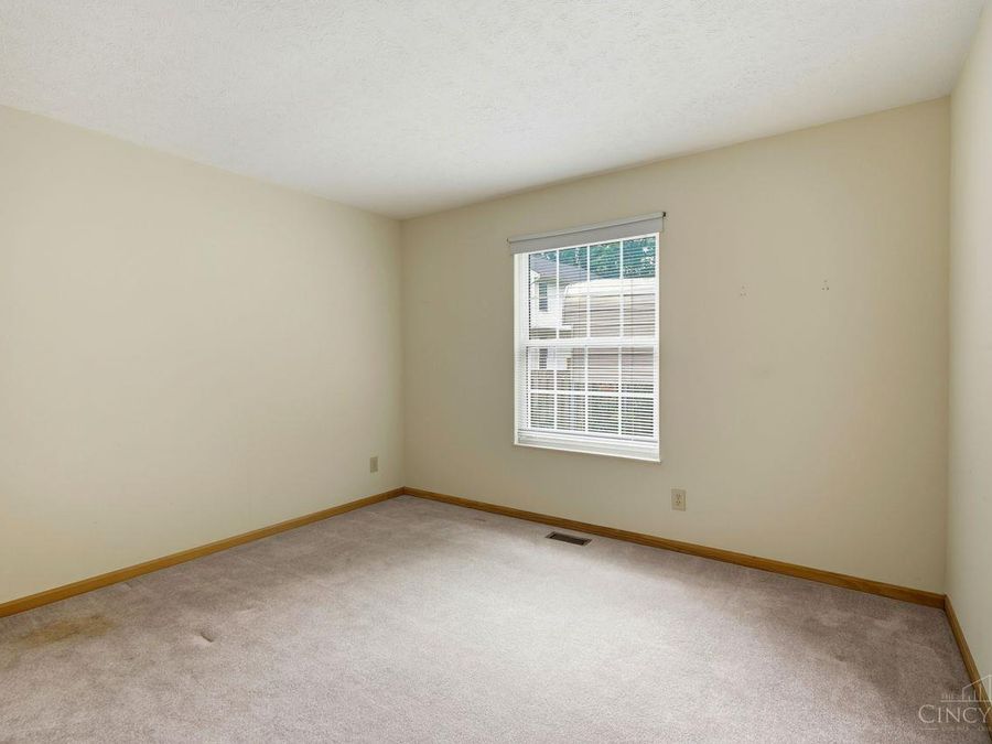 4197 Mclean Drive, Union Township, OH 45255 Photo 9