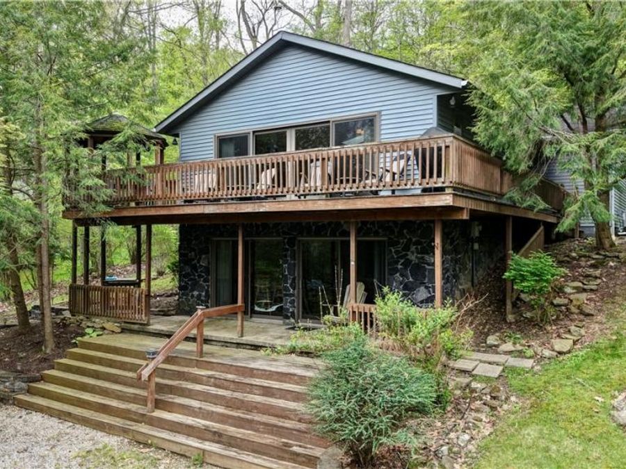 33722 Goodrich Drive , Piedmont, OH 43983 Photo 1