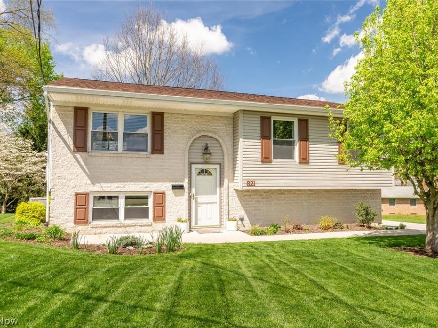 821 36th Street NW, Canton, OH 44709 Photo 1