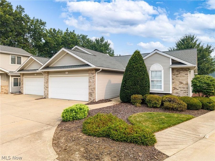 760 Renee Drive , Wadsworth, OH 44281 Photo 1
