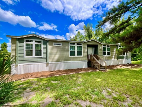122 TANNER ROAD , FLORAHOME, FL 32140