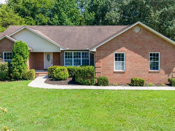 105 Lunker Lane , Louisville, TN 37777