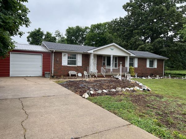 304 Pine Mountain Rd , Clarksville, TN 37042