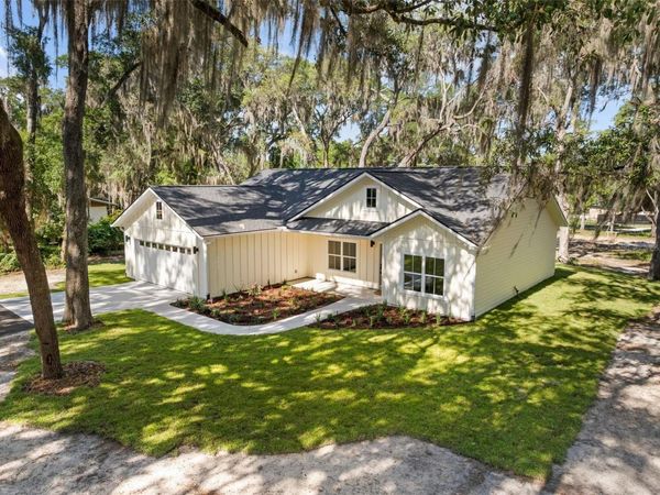332 SE 3RD AVENUE , MELROSE, FL 32666