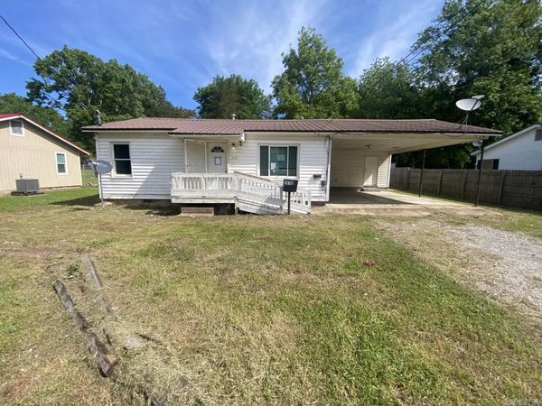 570 Wycough W , Batesville, AR 72501
