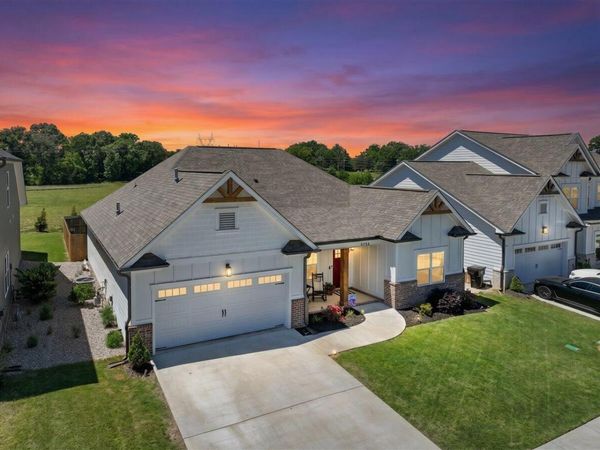 8794 Knolling Loop, Ooltewah 37363