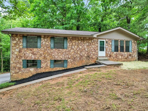 376 Oakwood Circle, Cleveland 37312