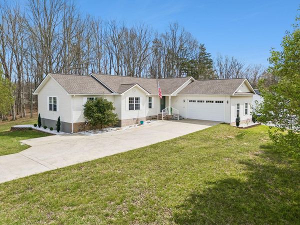 18 Sundown Lane , Crossville, TN 38571