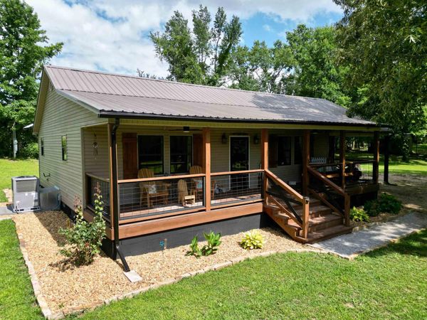 7076 Co Rd 10, Florence, AL 35633