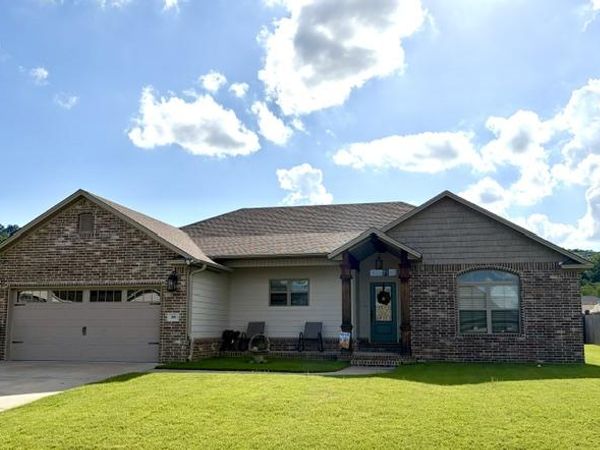 109 Promenade Circle , Russellville, AR 72801