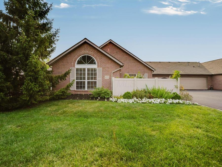 4075 Chennin Drive , Unit 9, Columbus, OH 43230 Photo 1
