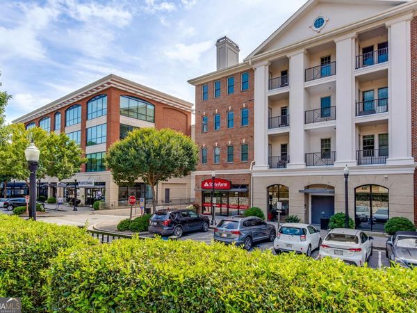 3621 Vinings Slope, Unit 2521, Atlanta, GA 30339