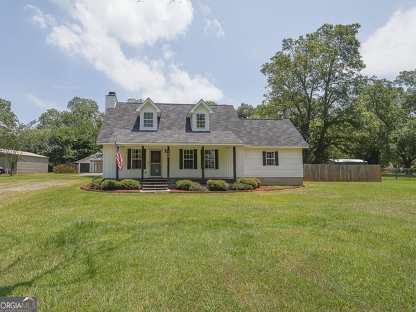 138 Mills Circle, Byron, GA 31008