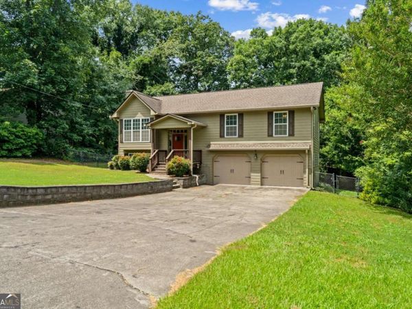 521 Cambridge Drive, Rocky Face, GA 30740