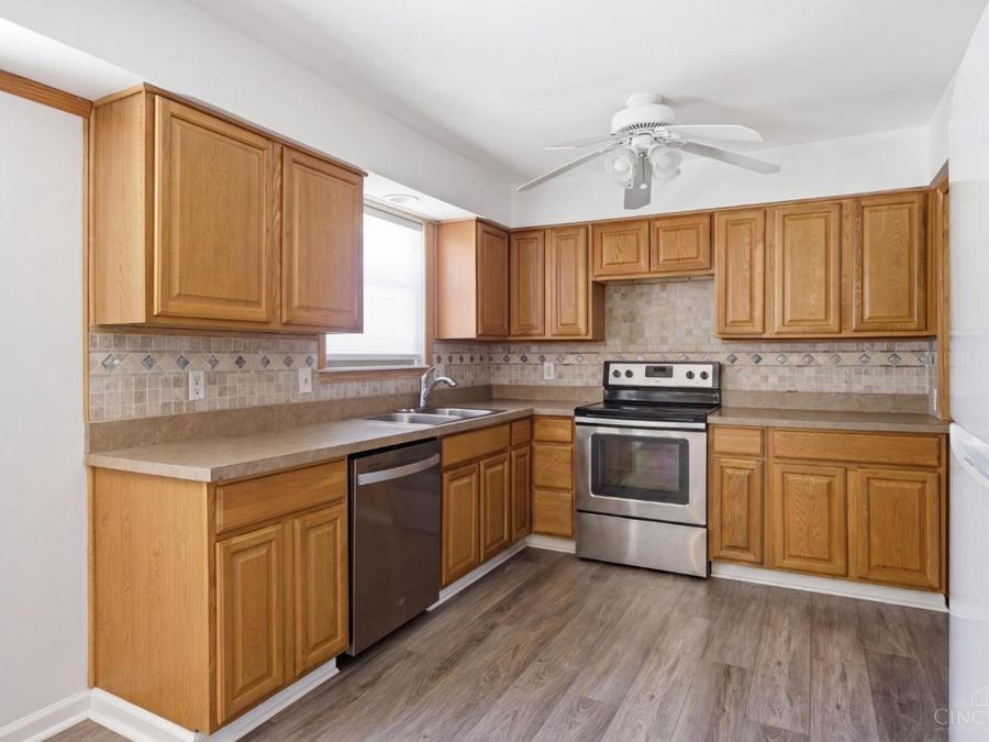 2457 Owlcrest Drive, Colerain Township, OH 45231 Photo 15