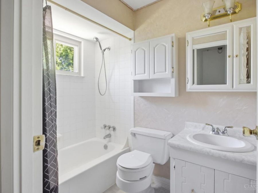 2457 Owlcrest Drive, Colerain Township, OH 45231 Photo 23
