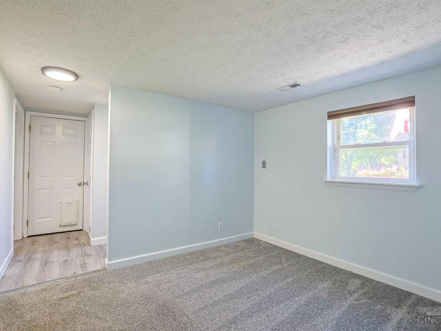 1874 Leway Drive, Fairfield, OH 45014 Photo 12