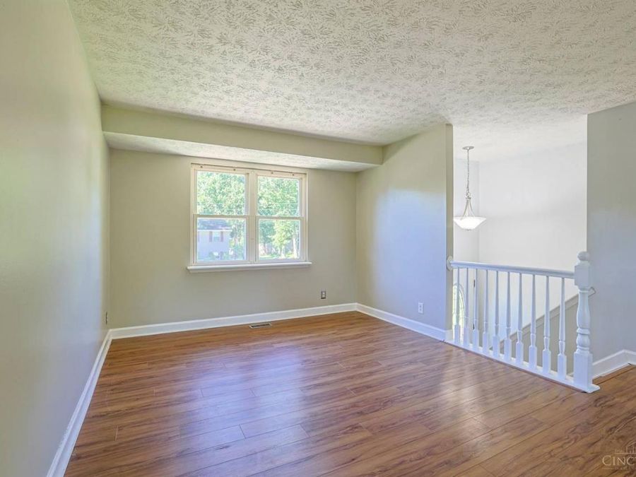 1874 Leway Drive, Fairfield, OH 45014 Photo 7