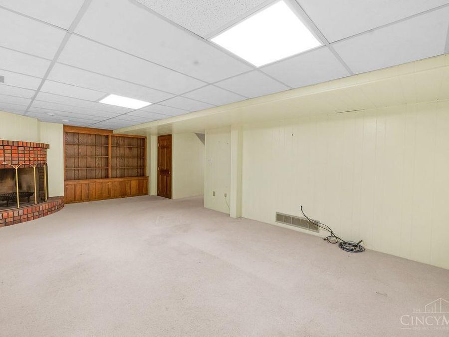 9334 Meadow Ridge Drive, West Chester, OH 45241 Photo 32