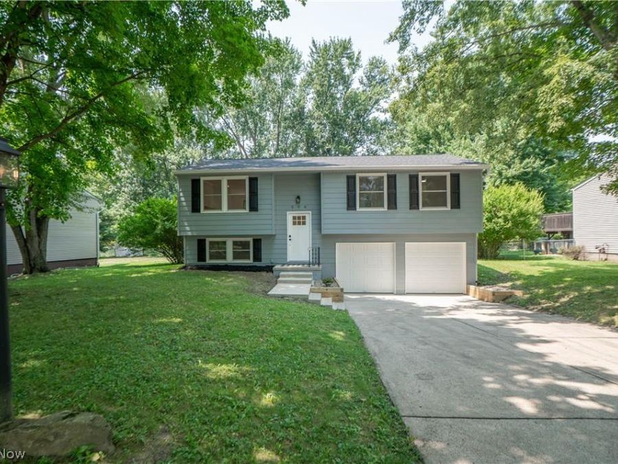 994 Erin Drive , Kent, OH 44240 Photo 1