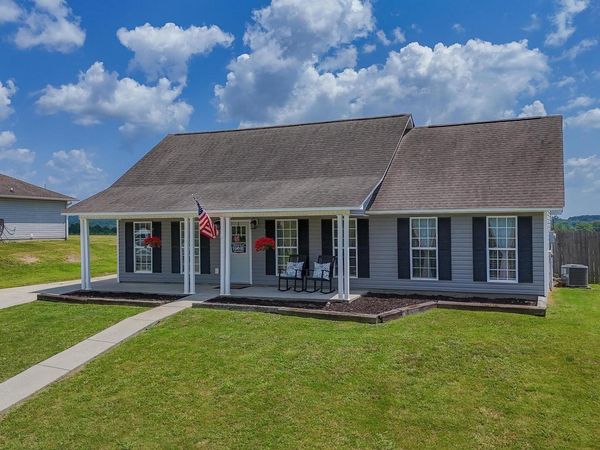 218 White Oak Circle, Cullman, AL 35057