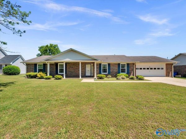 404 Crutcher Circle, Athens, AL 35611