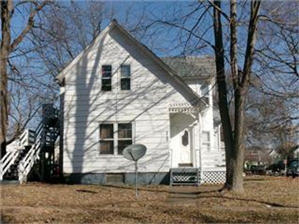 2004 W 2nd Street , Davenport, IA 52802
