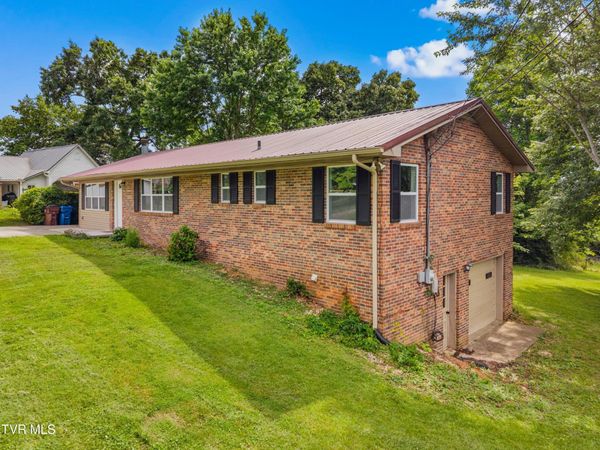 1019 Green Acres Drive, Jefferson City, TN 37760