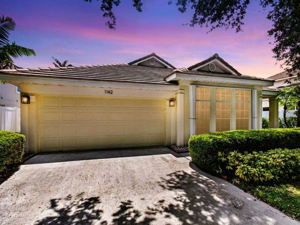 1142 Canoe Point , Delray Beach, FL 33444
