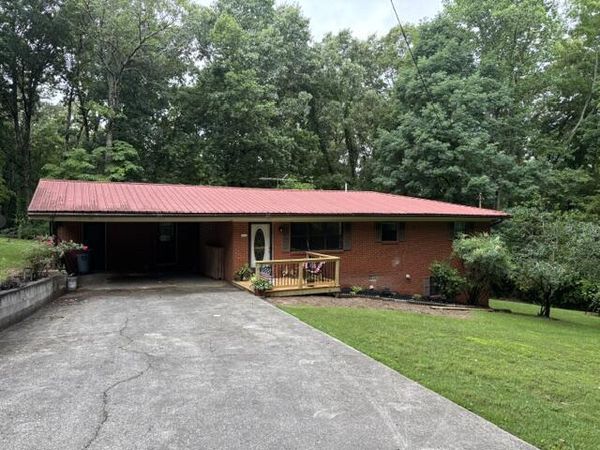 1960 Peach Orchard Hill Road, Cleveland 37323