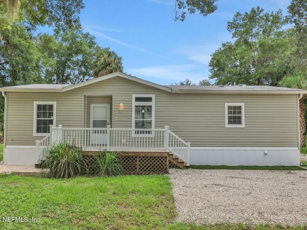 103 BARTER Drive, Satsuma, FL 32189
