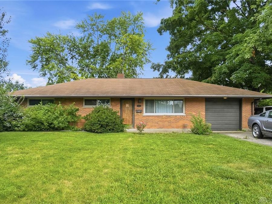 4595 Korner Drive, Huber Heights, OH 45424 Photo 1