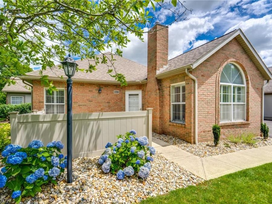 230 Whippoorwill Lane , Mansfield, OH 44906 Photo 1