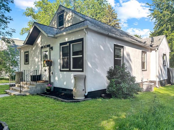 836 3rd Street SW, Wadena, MN 56482