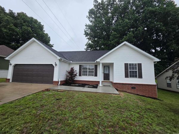 1401 Amanda Lane , Paragould, AR 72450
