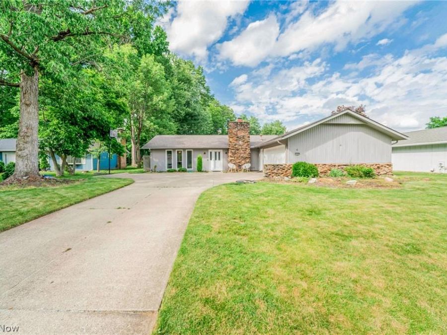 6165 Creekside Lane , North Ridgeville, OH 44039 Photo 1